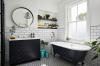 Todellinen koti: aikahäiriöinen kylpyhuone saa tyylikkään yksivärisen muodon