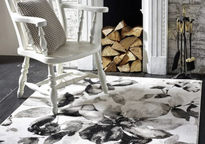 Teppich von Ikea im Scandi-Look in Schwarz, Weiß und Grau