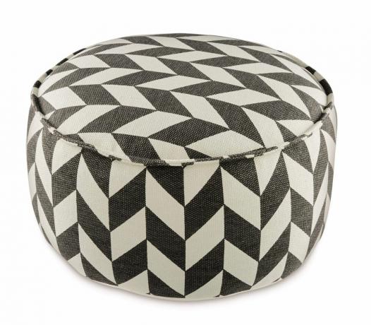Almofada de chão com estampa geométrica em preto e branco