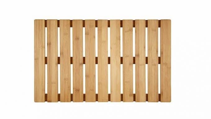Il miglior tappetino da bagno per un'atmosfera da spa: John Lewis Rubberised Bamboo Bathroom Duckboard