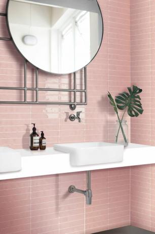Růžové nápady na obklady do koupelny
