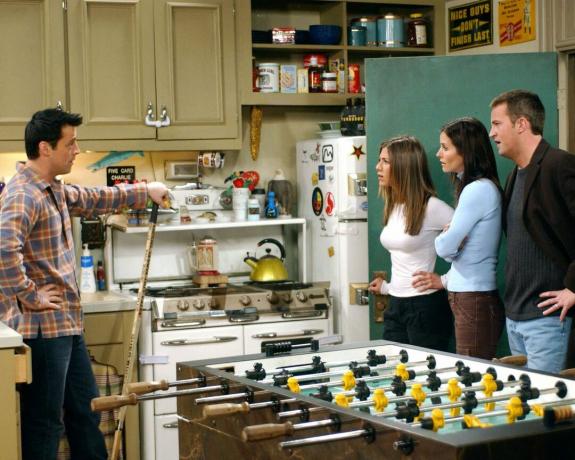 Joey és Chandler lakása a barátoktól