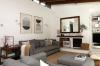 14 nápadů do obývacího pokoje v šedé a bílé barvě, které přinesou toto klasické kombo do vašeho domova