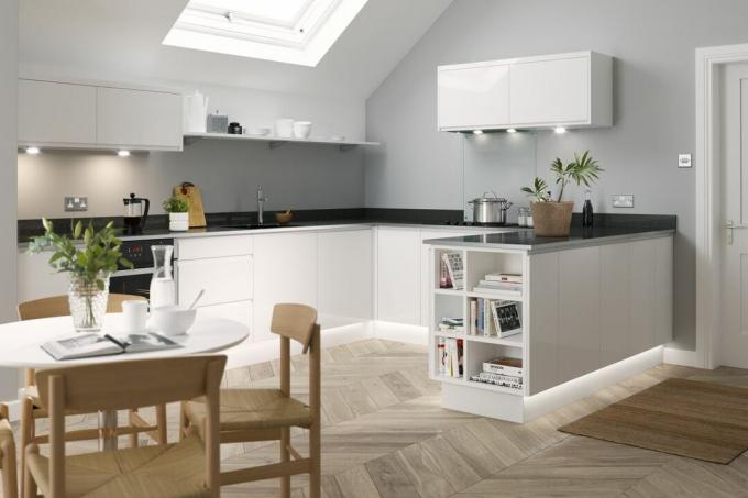 virtuvė su balta ir pilka schema pagal „wren“ virtuves