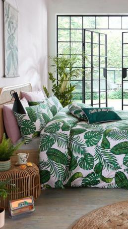 Schlafzimmer Bett Blattdruck grün rosa Krittal Stil Fenster Bettwäsche Wandkunst Kissen Bettdecke