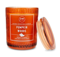 1. DW Home Pumpkin Woods სურნელოვანი სანთელი | 24 დოლარი იყო