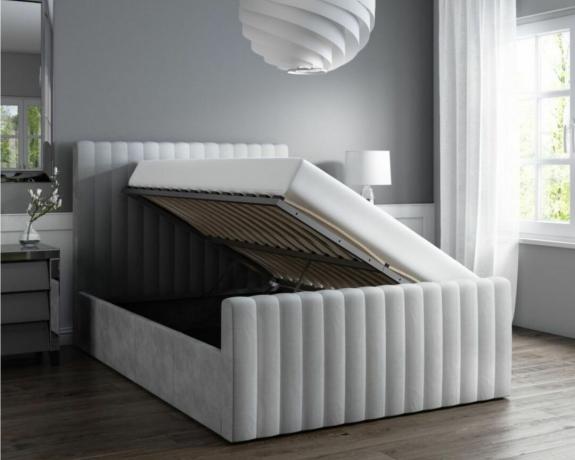 Furniture123 Khloe Double Side Ottoman Bed in Silver Grey Velvet alzato lato contenitore