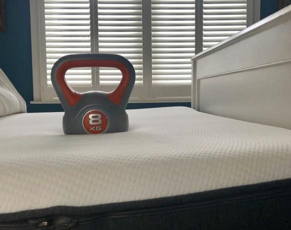 Casper Hybrid yatak ağırlık testi