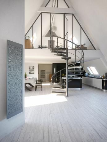винтовая лестница, ведущая на антресольный этаж, бледно-серый пол, серый радиатор, черная кухня
