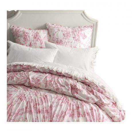 LoveShackFancy Garden Damask Smocked Quilt i pink og hvid, præppy æstetik