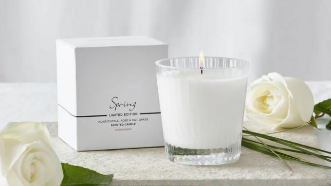 Beste vårlys: The White Company Spring Candle