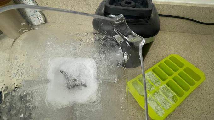 Drvený ľad v mixéri KitchenAid K150