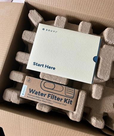 Kit filtro acqua Bruvi e manuale istruzioni in scatola