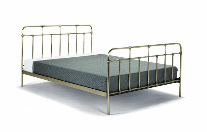 mosiężna rama łóżka z wykonanego