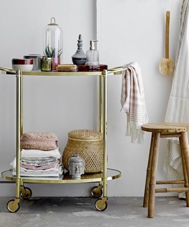 Kopalniški voziček v zlati barvi