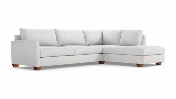 Un sofa sectionnel blanc d'Apt2B