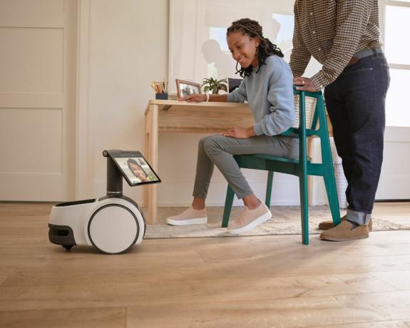 Amazon Astro სახლის რობოტი