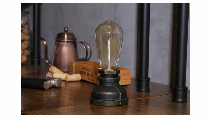 Železná stolní lampa FSLiving Steampunk