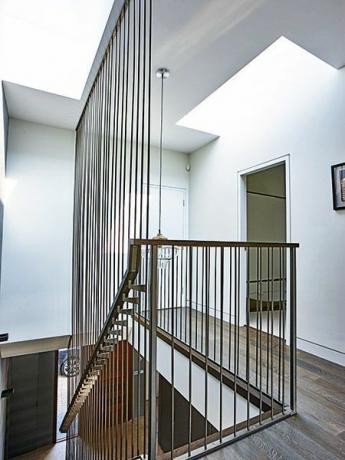 Rossiter-bungalov-dönüşüm-merdiven