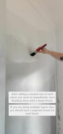 malování DIY ombre zdi