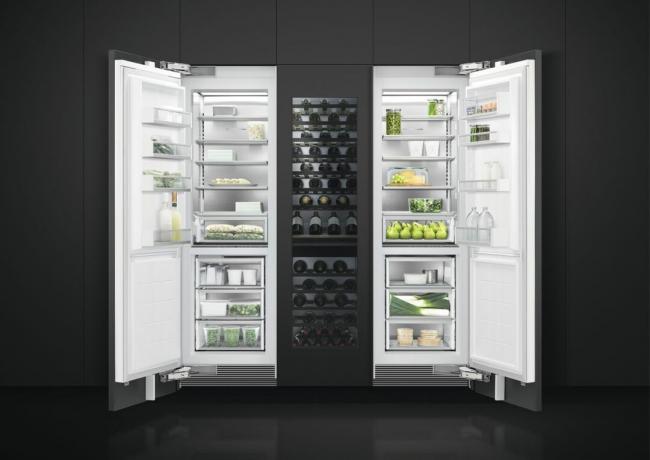 ตู้เก็บของตู้เย็นและตู้แช่แข็งเปิดประตูโดย Fisher & Paykel