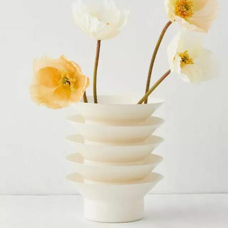 Moderni, skulptūriška balta vaza