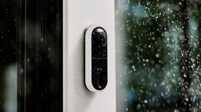 Arlo Essential Wireless Smart Doorbell