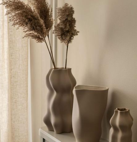 H&M Home abstraktní béžová váza