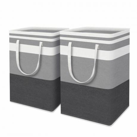Две кошници за пране на сиви и бели райета