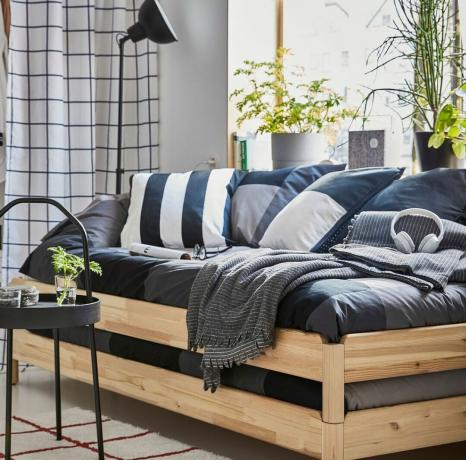 Диван -ліжко Ikea
