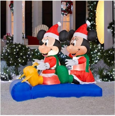 Home Accents Holiday 5ft. Airblown Lighted Mickey og Minnie's Sled Scene