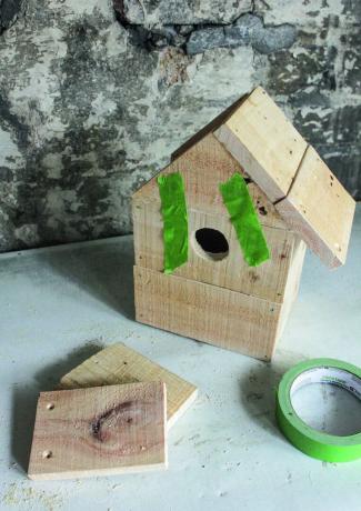 So bauen Sie ein Vogelhaus aus Palettenholzprojekten für Außenbereiche von CICO Books