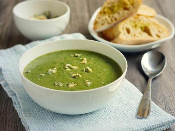 Brokolių ir stilton sriuba