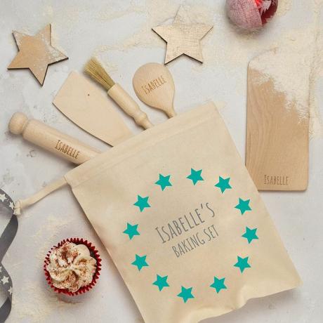 Stacey Solomon x Amazon Handmade: персонализированный набор для выпечки для малышей