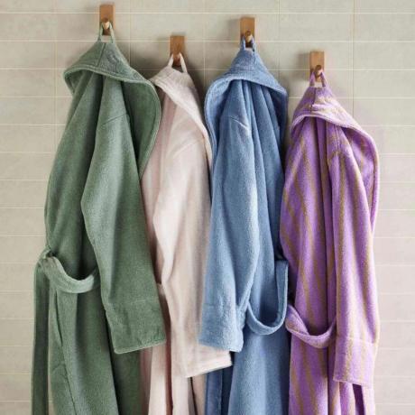 Colección de toallas de baño Brooklinen nueva en colores rosa brillante y púrpura 