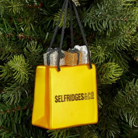 საუკეთესო საშობაო დეკორაციები Selfridges-ის ხის საცვლებისგან Selfridges-ის ჩანთიდან 